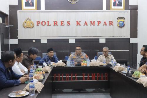 Polres Kampar Terima Kunjungan Komisi I DPRD, Sepakat Tingkatkan Kolaborasi Jaga Kamtibmas dan Berantas Kejahatan